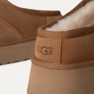 UGG Women