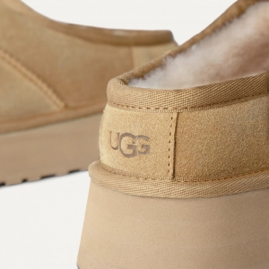 UGG Women
