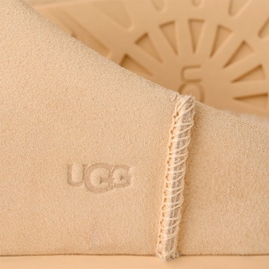 UGG Women