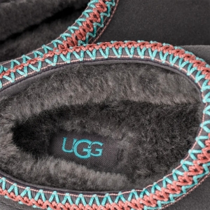 UGG Women