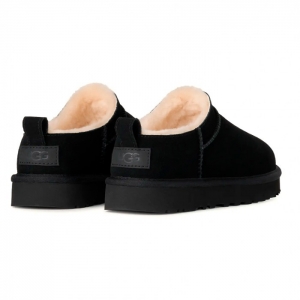 UGG Women