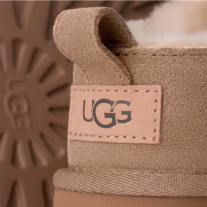 UGG Women