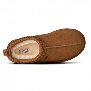 UGG Women