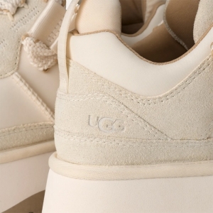 UGG Women