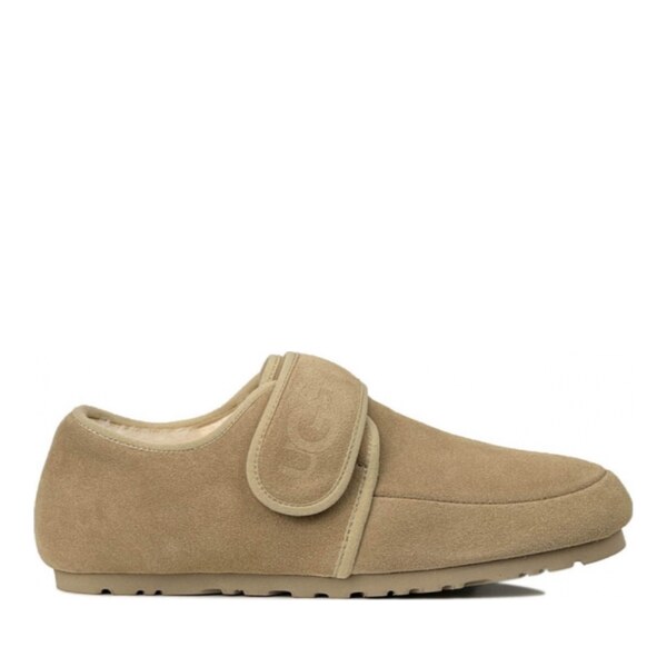 UGG Women's Classic Mary Jane Sand
