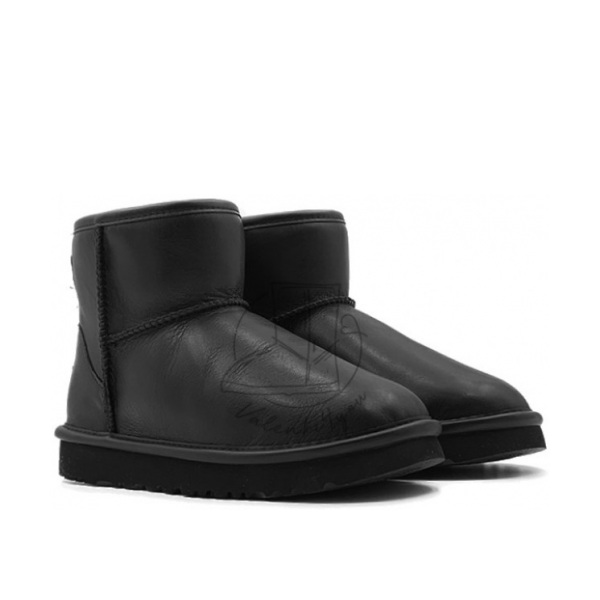 UGG Men's Classic Mini Leather - Black