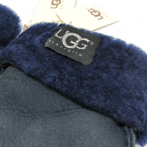 UGG Women