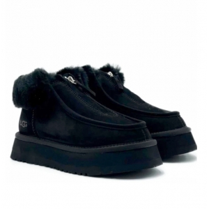 UGG Funkette Platform Boots - Black
