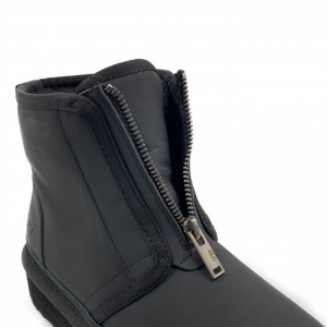 UGG Neumel Platform ZIP Boot Ultra Matte Black