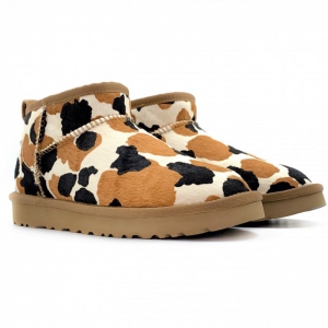 UGG Ultra Mini - Cow Print