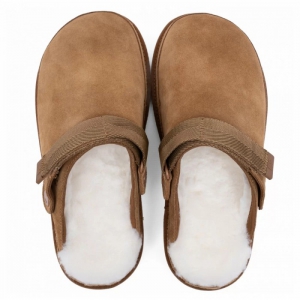 UGG Goldenstar Clog - Chestnut