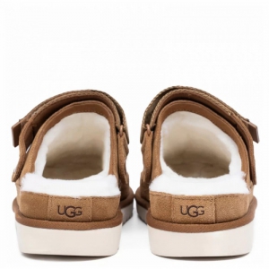 UGG Goldenstar Clog - Chestnut