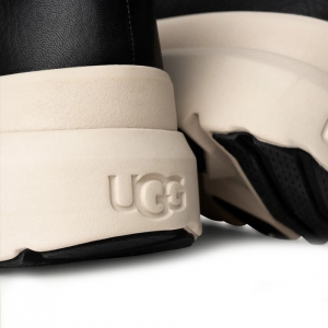 UGG Women