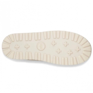 UGG Women