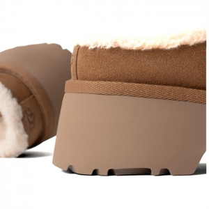 UGG Women