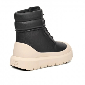 UGG Women