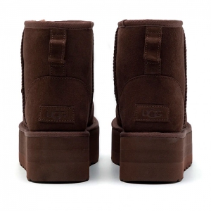 UGG Women