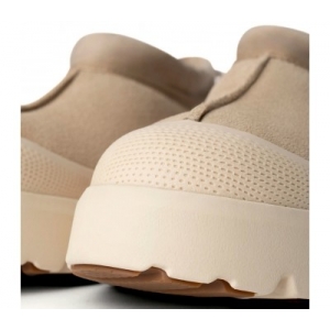 UGG Women