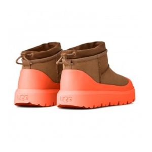 UGG Women