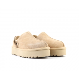 UGG Women