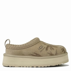 UGG Women