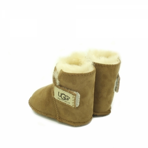 UGG Baby Erin Chestnut