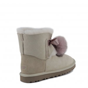 UGG Women